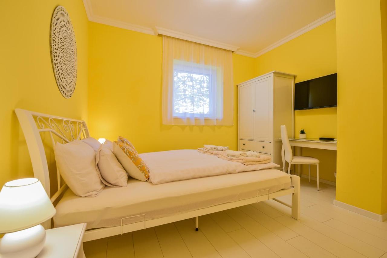 Mimi Home Budapest Luaran gambar